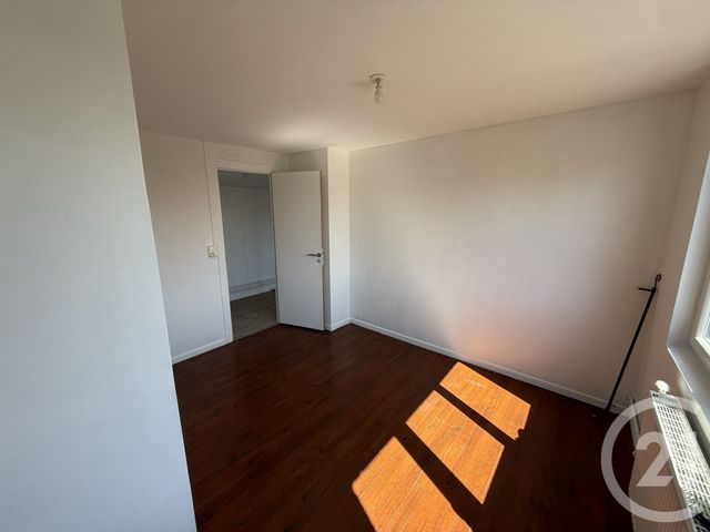 maison à louer - 4 pièces - 77.0 m2 - JEUMONT - 59 - NORD-PAS-DE-CALAIS - Century 21 Terre Du Nord