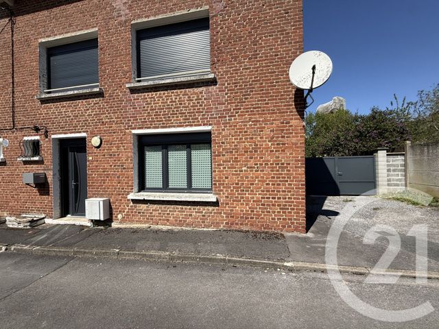 maison à louer - 4 pièces - 77.0 m2 - JEUMONT - 59 - NORD-PAS-DE-CALAIS - Century 21 Terre Du Nord