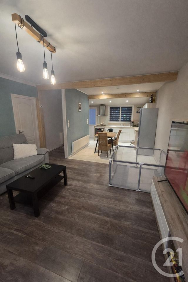maison à vendre - 4 pièces - 64.68 m2 - HAUTMONT - 59 - NORD-PAS-DE-CALAIS - Century 21 Terre Du Nord