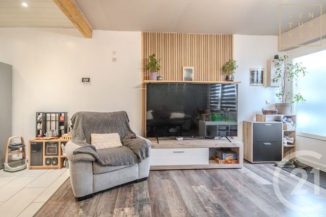 maison à vendre - 4 pièces - 64.68 m2 - HAUTMONT - 59 - NORD-PAS-DE-CALAIS - Century 21 Terre Du Nord