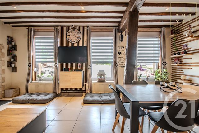 maison à vendre - 5 pièces - 136.47 m2 - HAUTMONT - 59 - NORD-PAS-DE-CALAIS - Century 21 Terre Du Nord