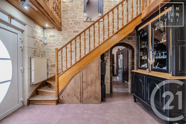 maison à vendre - 5 pièces - 136.47 m2 - HAUTMONT - 59 - NORD-PAS-DE-CALAIS - Century 21 Terre Du Nord