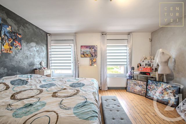 maison à vendre - 5 pièces - 136.47 m2 - HAUTMONT - 59 - NORD-PAS-DE-CALAIS - Century 21 Terre Du Nord