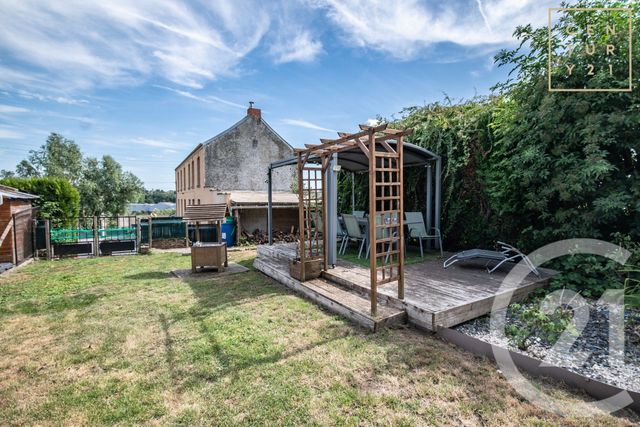maison à vendre - 5 pièces - 136.47 m2 - HAUTMONT - 59 - NORD-PAS-DE-CALAIS - Century 21 Terre Du Nord