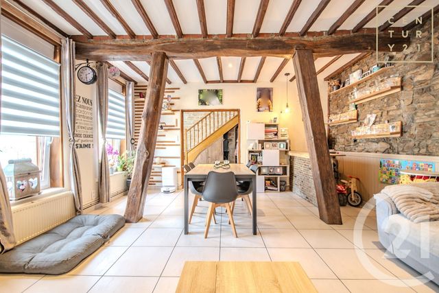 maison à vendre - 5 pièces - 136.47 m2 - HAUTMONT - 59 - NORD-PAS-DE-CALAIS - Century 21 Terre Du Nord