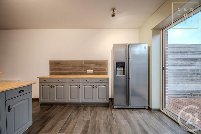 maison à louer - 5 pièces - 80.0 m2 - HAUTMONT - 59 - NORD-PAS-DE-CALAIS - Century 21 Terre Du Nord