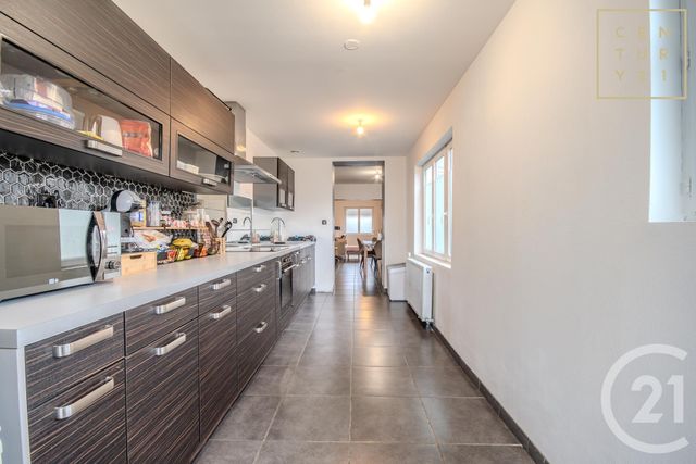 maison à vendre - 5 pièces - 100.0 m2 - HAUTMONT - 59 - NORD-PAS-DE-CALAIS - Century 21 Terre Du Nord