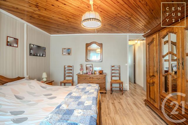 maison à vendre - 5 pièces - 91.64 m2 - HAUTMONT - 59 - NORD-PAS-DE-CALAIS - Century 21 Terre Du Nord