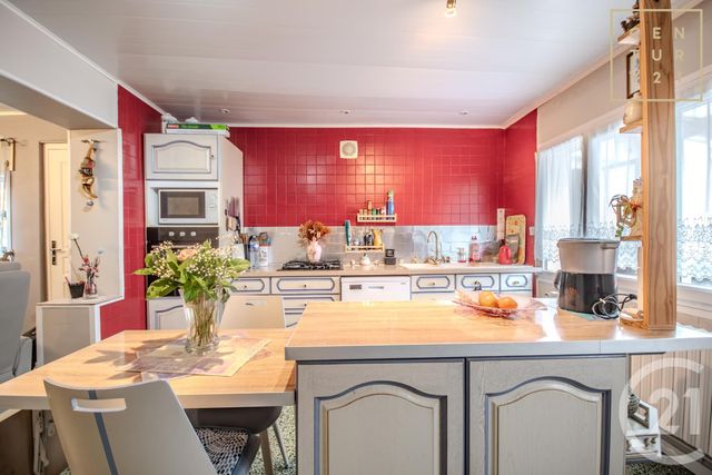 maison à vendre - 5 pièces - 91.64 m2 - HAUTMONT - 59 - NORD-PAS-DE-CALAIS - Century 21 Terre Du Nord