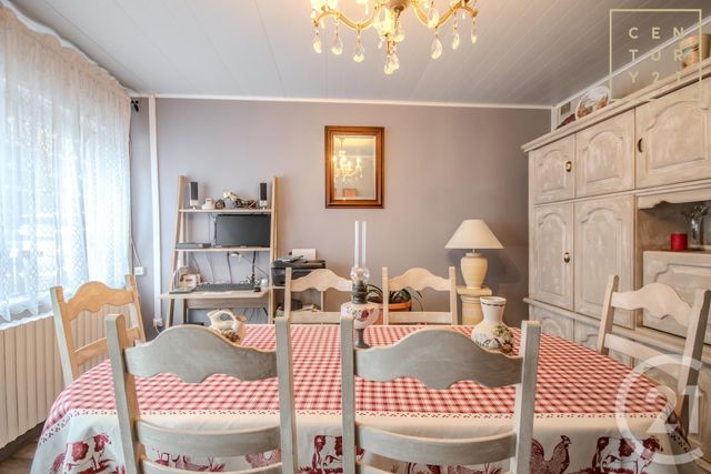 maison à vendre - 5 pièces - 91.64 m2 - HAUTMONT - 59 - NORD-PAS-DE-CALAIS - Century 21 Terre Du Nord