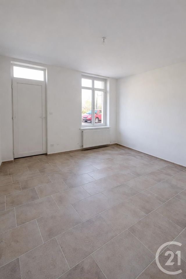 maison à louer - 6 pièces - 67.0 m2 - AULNOYE AYMERIES - 59 - NORD-PAS-DE-CALAIS - Century 21 Terre Du Nord
