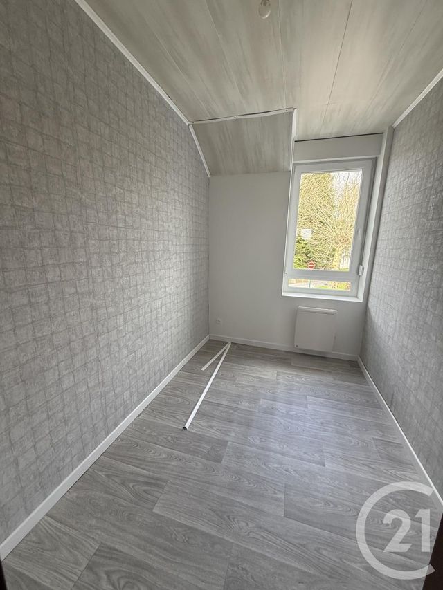 maison à louer - 5 pièces - 81.0 m2 - BOUSSOIS - 59 - NORD-PAS-DE-CALAIS - Century 21 Terre Du Nord