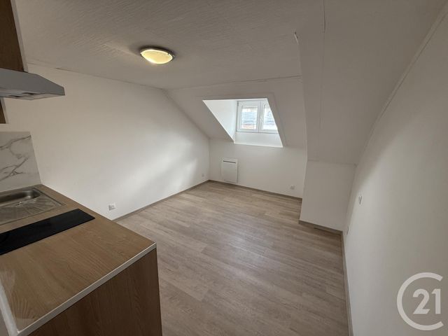 Appartement Studio à louer - 1 pièce - 15.32 m2 - HAUTMONT - 59 - NORD-PAS-DE-CALAIS - Century 21 Terre Du Nord
