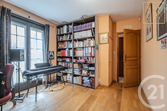 maison à vendre - 6 pièces - 100.0 m2 - JEUMONT - 59 - NORD-PAS-DE-CALAIS - Century 21 Terre Du Nord