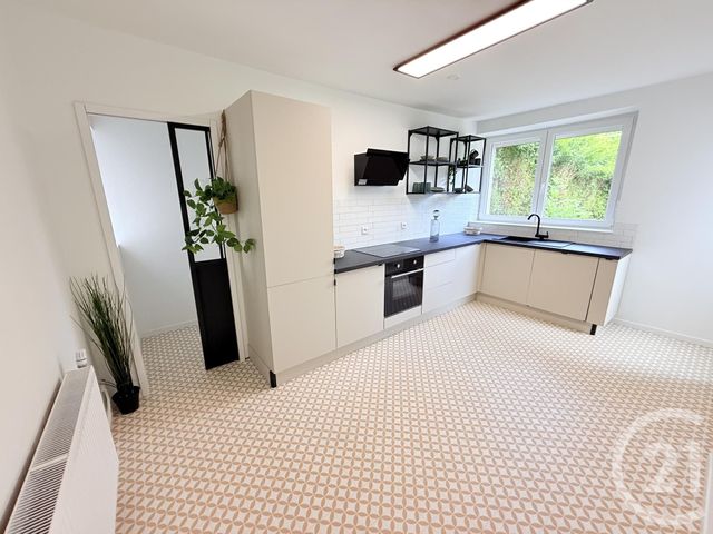 maison à vendre - 6 pièces - 135.0 m2 - MAUBEUGE - 59 - NORD-PAS-DE-CALAIS - Century 21 Terre Du Nord