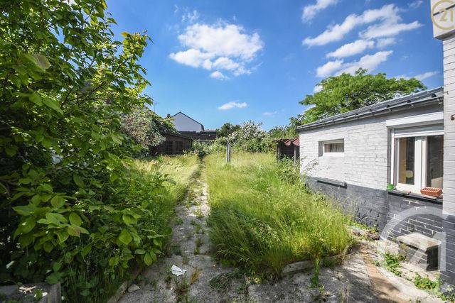 Afficher la photo en grand maison à vendre - 10 pièces - 165.0 m2 - HAUTMONT - 59 - NORD-PAS-DE-CALAIS - Century 21 Terre Du Nord