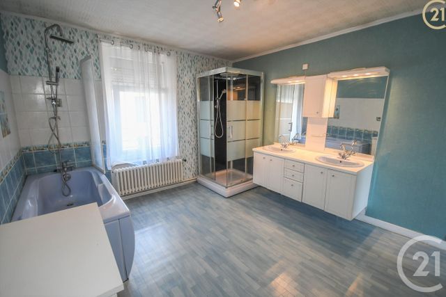 Afficher la photo en grand maison à vendre - 10 pièces - 165.0 m2 - HAUTMONT - 59 - NORD-PAS-DE-CALAIS - Century 21 Terre Du Nord