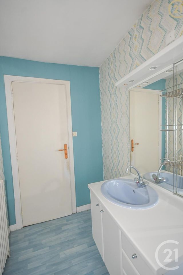 Afficher la photo en grand maison à vendre - 10 pièces - 165.0 m2 - HAUTMONT - 59 - NORD-PAS-DE-CALAIS - Century 21 Terre Du Nord
