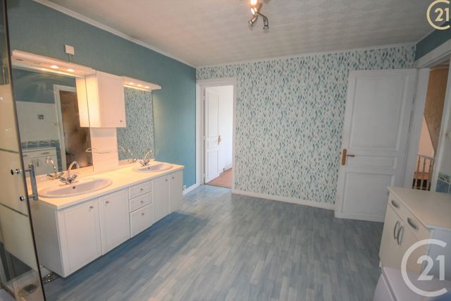 Afficher la photo en grand maison à vendre - 10 pièces - 165.0 m2 - HAUTMONT - 59 - NORD-PAS-DE-CALAIS - Century 21 Terre Du Nord