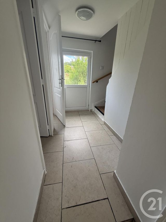 maison à louer - 4 pièces - 67.0 m2 - FERRIERE LA PETITE - 59 - NORD-PAS-DE-CALAIS - Century 21 Terre Du Nord