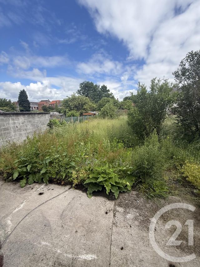 maison à louer - 4 pièces - 67.0 m2 - FERRIERE LA PETITE - 59 - NORD-PAS-DE-CALAIS - Century 21 Terre Du Nord