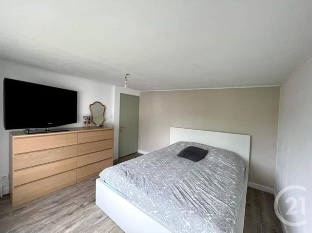 maison à louer - 4 pièces - 66.0 m2 - ROUSIES - 59 - NORD-PAS-DE-CALAIS - Century 21 Terre Du Nord