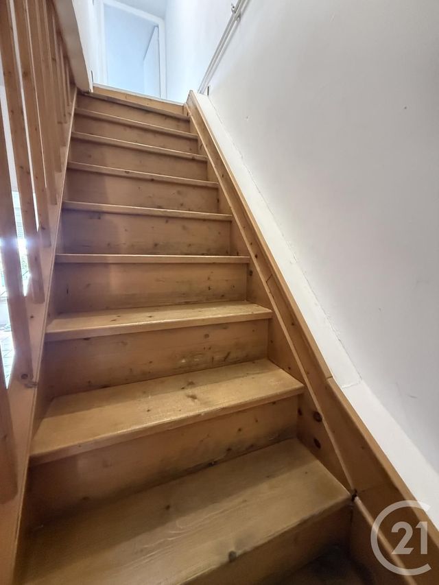 maison à louer - 4 pièces - 50.0 m2 - HAUTMONT - 59 - NORD-PAS-DE-CALAIS - Century 21 Terre Du Nord