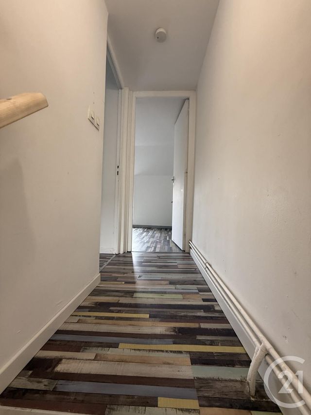 maison à louer - 4 pièces - 50.0 m2 - HAUTMONT - 59 - NORD-PAS-DE-CALAIS - Century 21 Terre Du Nord