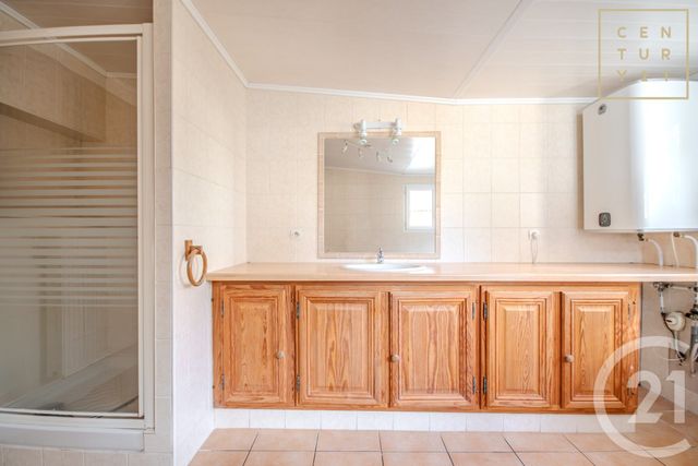 maison à vendre - 6 pièces - 88.0 m2 - HAUTMONT - 59 - NORD-PAS-DE-CALAIS - Century 21 Terre Du Nord