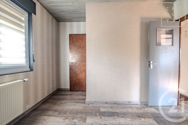 maison à vendre - 6 pièces - 88.0 m2 - HAUTMONT - 59 - NORD-PAS-DE-CALAIS - Century 21 Terre Du Nord