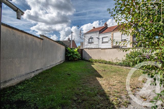 maison à vendre - 6 pièces - 88.0 m2 - HAUTMONT - 59 - NORD-PAS-DE-CALAIS - Century 21 Terre Du Nord